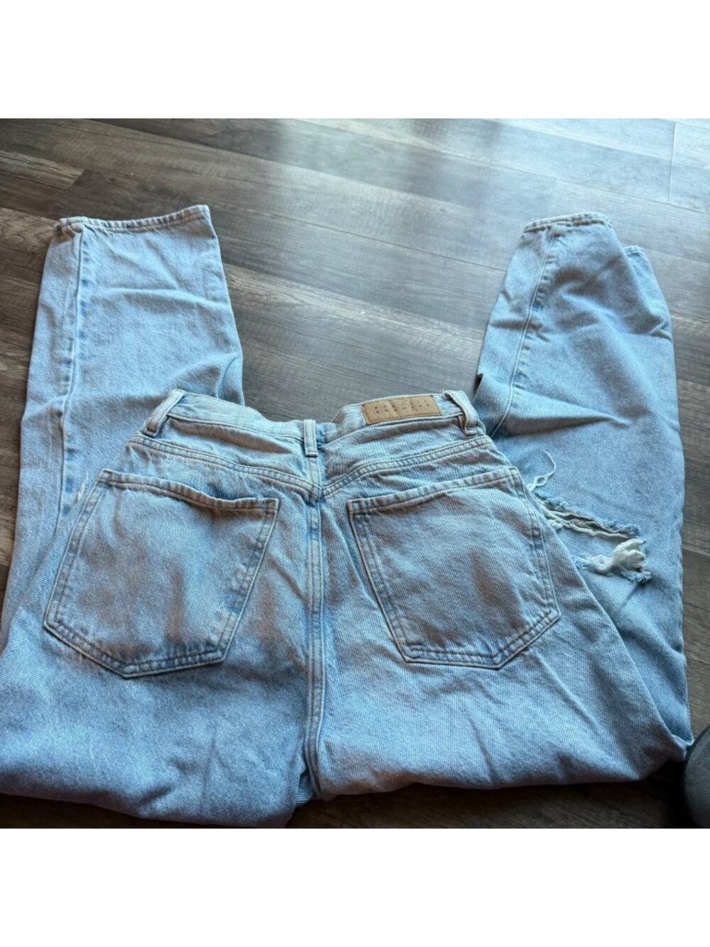 PacSun Light Wash Distressed Dad Jeans Size 26 With Button Fly